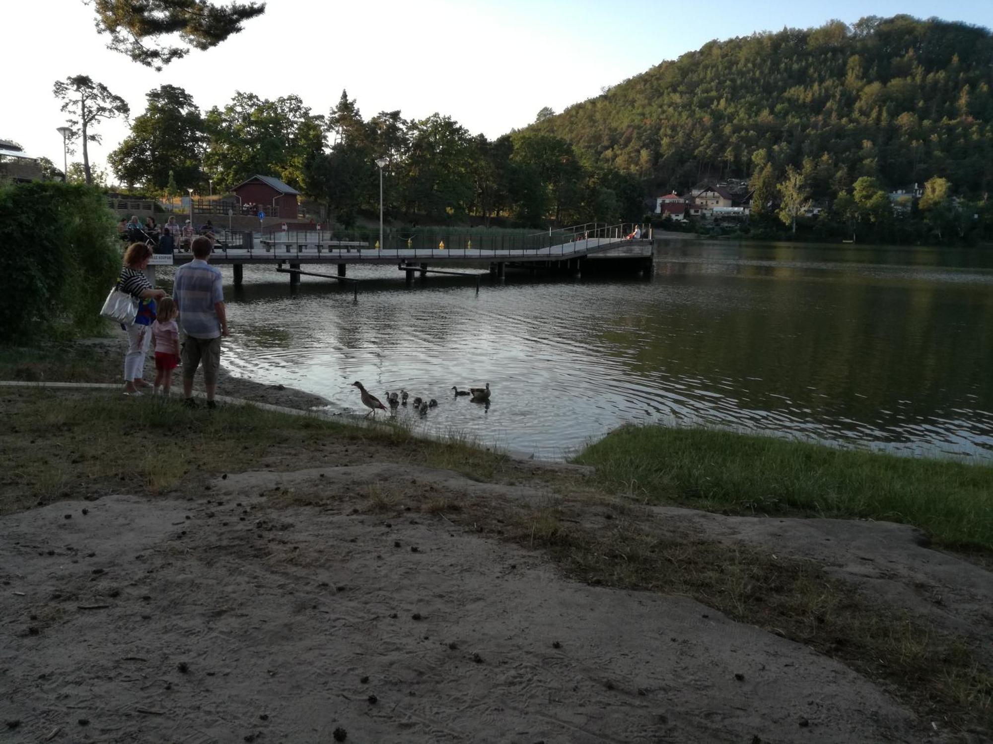 Penzion Diana Machovo Jezero Staré Splavy Exterior foto